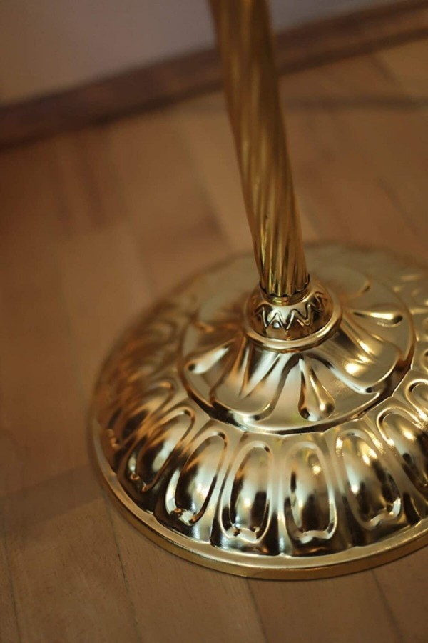 Gold Kaplama Üçlü Küre Modern Metal Lambader - Başlık rengi Gri Kırçıl’dır.
