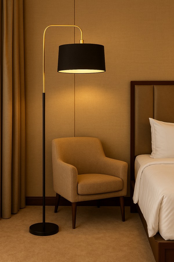 Potenza Modern Krem Şapkalı Gold Detaylı Metal Lambader – Lüks Salon ve Ofis Lambader